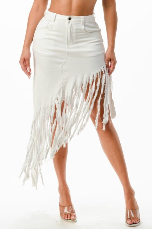 Asymmetric white skirt